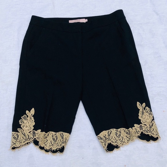 Valentino Pants - VALENTINO**Black Lace Shorts**I 46 US 10